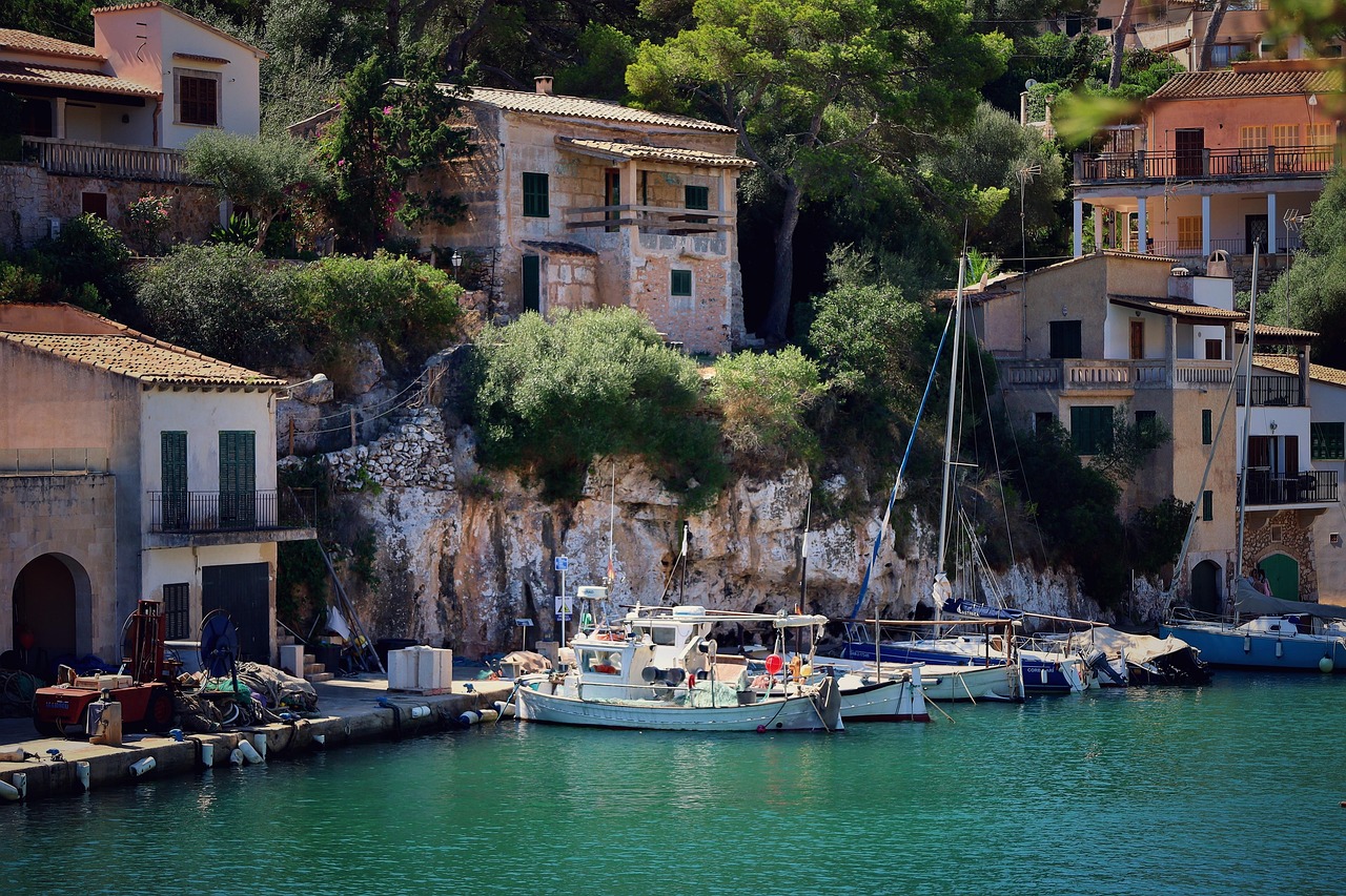 Waterfront Retirement Communities